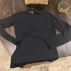 Under Armour Black ColdGear Long Sleeve Shirt youth Large